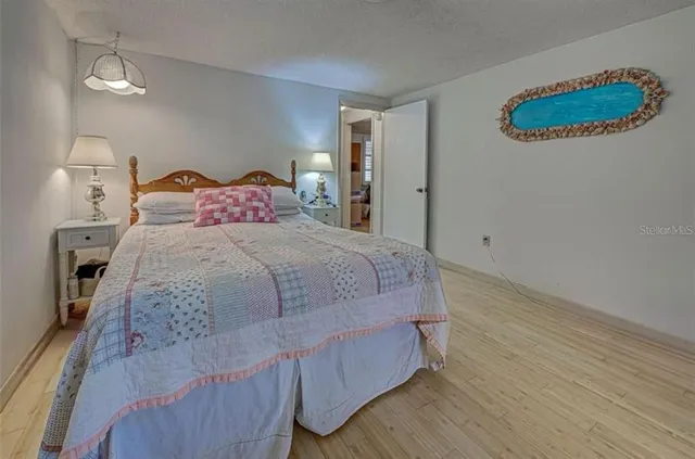 $1,900 | 1165 South Oxford Drive, Englewood, FL 34223