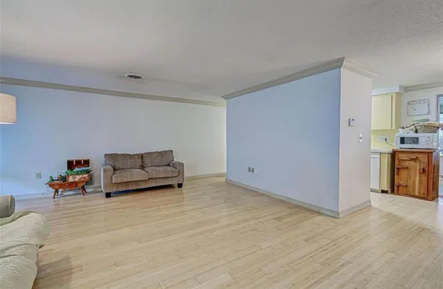 $1,900 | 1165 South Oxford Drive, Englewood, FL 34223