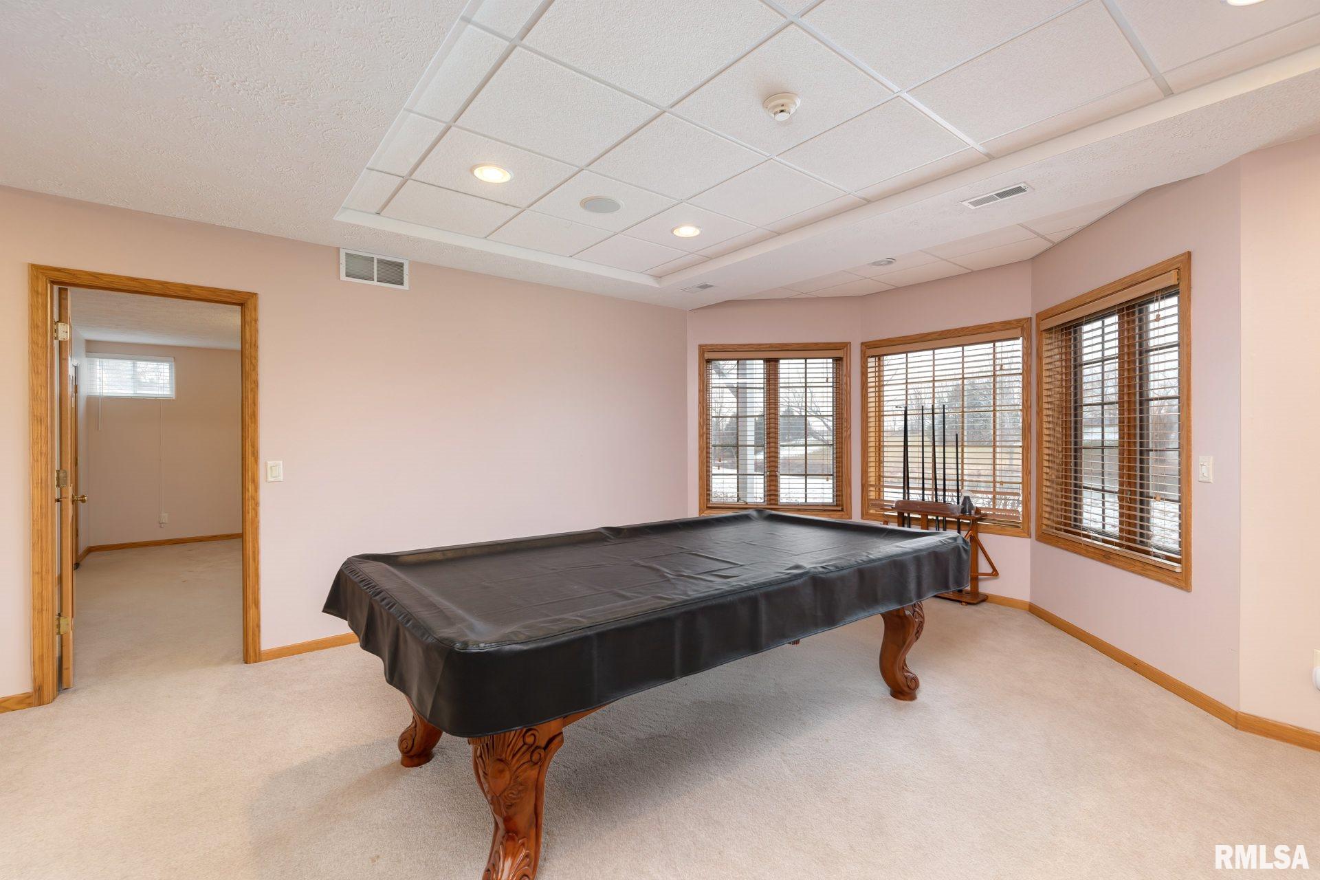 7000 Jersey Ridge Road Davenport, IA 52807 - Photo 33 of 49 Gallery Image 33