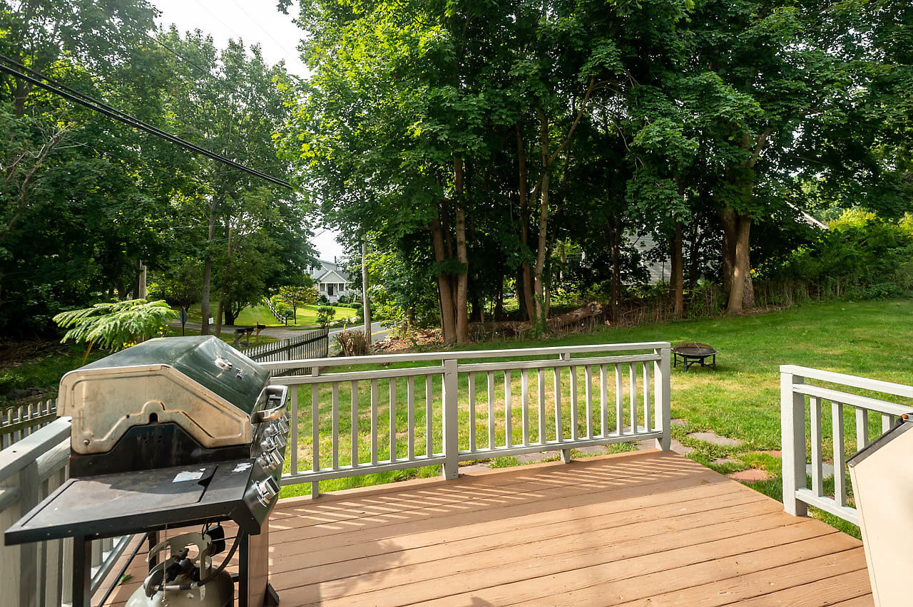 145 Pepperrell Road, Unit 145 Kittery, ME 03905 - Photo 7 of 40 014-145PepperrellRoad-Kittery-ME-03905-s