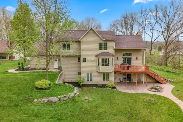 $675,000 | 245 West Girard Road, Union City, MI 49094