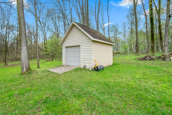 $675,000 | 245 West Girard Road, Union City, MI 49094