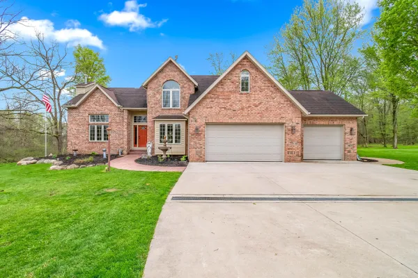 $675,000 | 245 West Girard Road, Union City, MI 49094