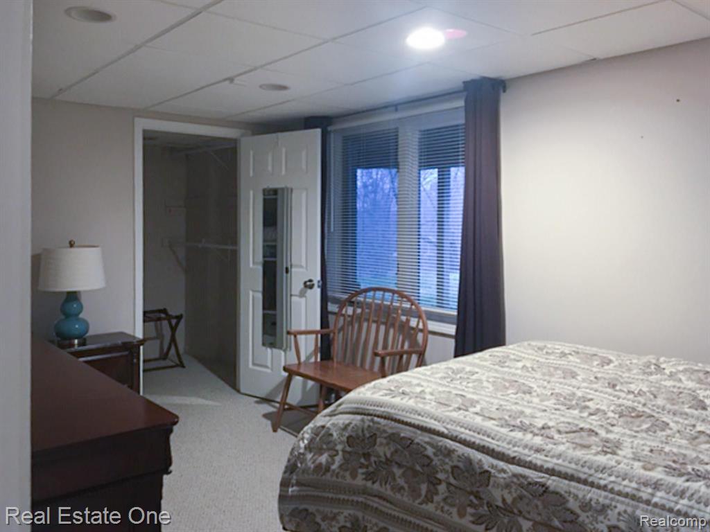 2487 Ashford Rochester Hills, MI 48306 - Photo 26 of 30