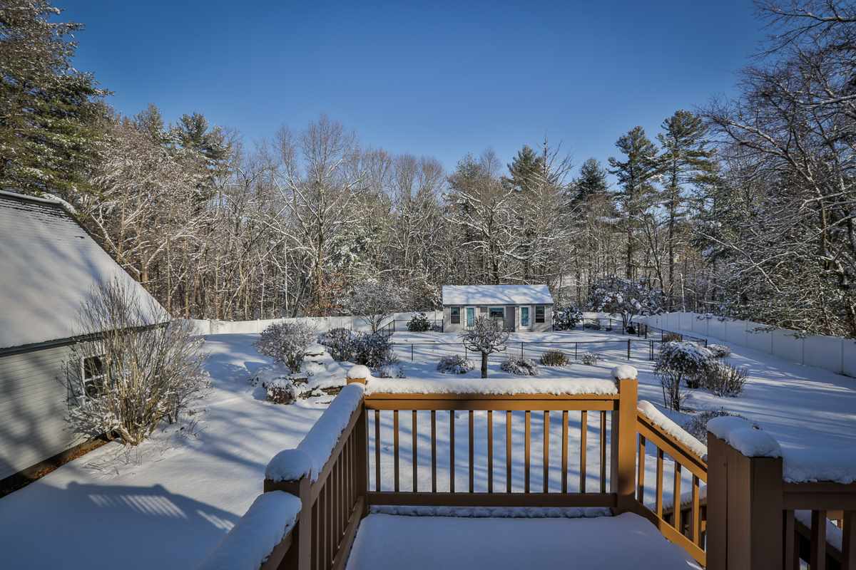 114 Dracut Road Hudson, NH 03051 - Photo 8 of 40 Gallery Image 8
