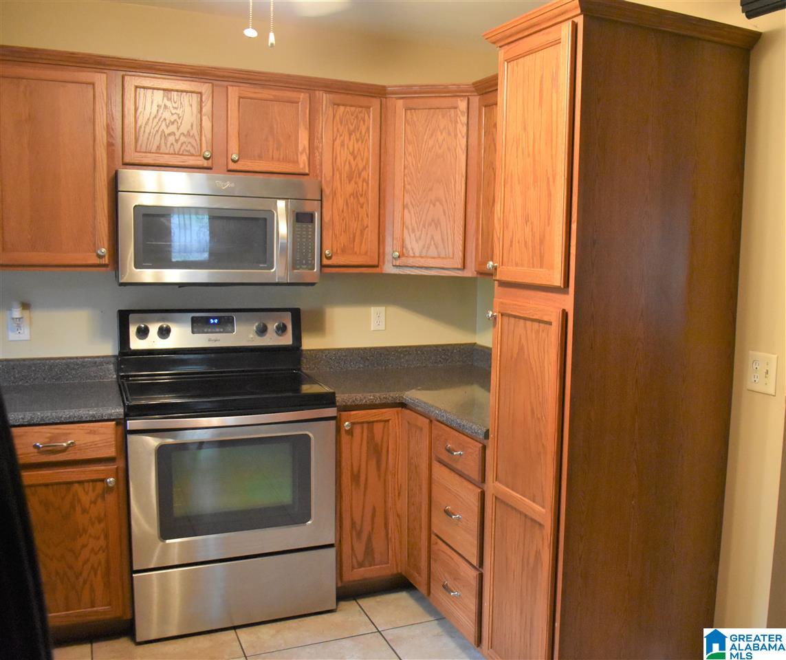 2245 6th Street Northeast Birmingham, AL 35215 - Photo 6 of 19