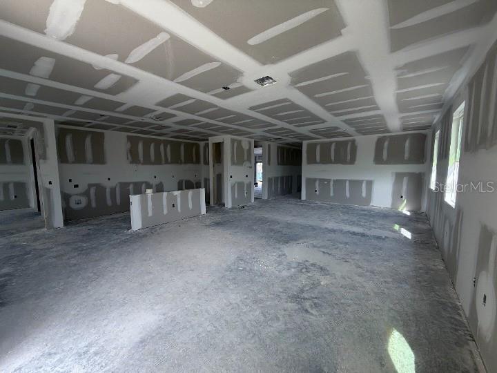 30141 Misty Pnes Road Mount Dora, FL 32757 - Photo 5 of 34 a view of a big room with closet