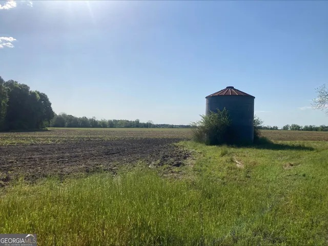 a view of a lake view