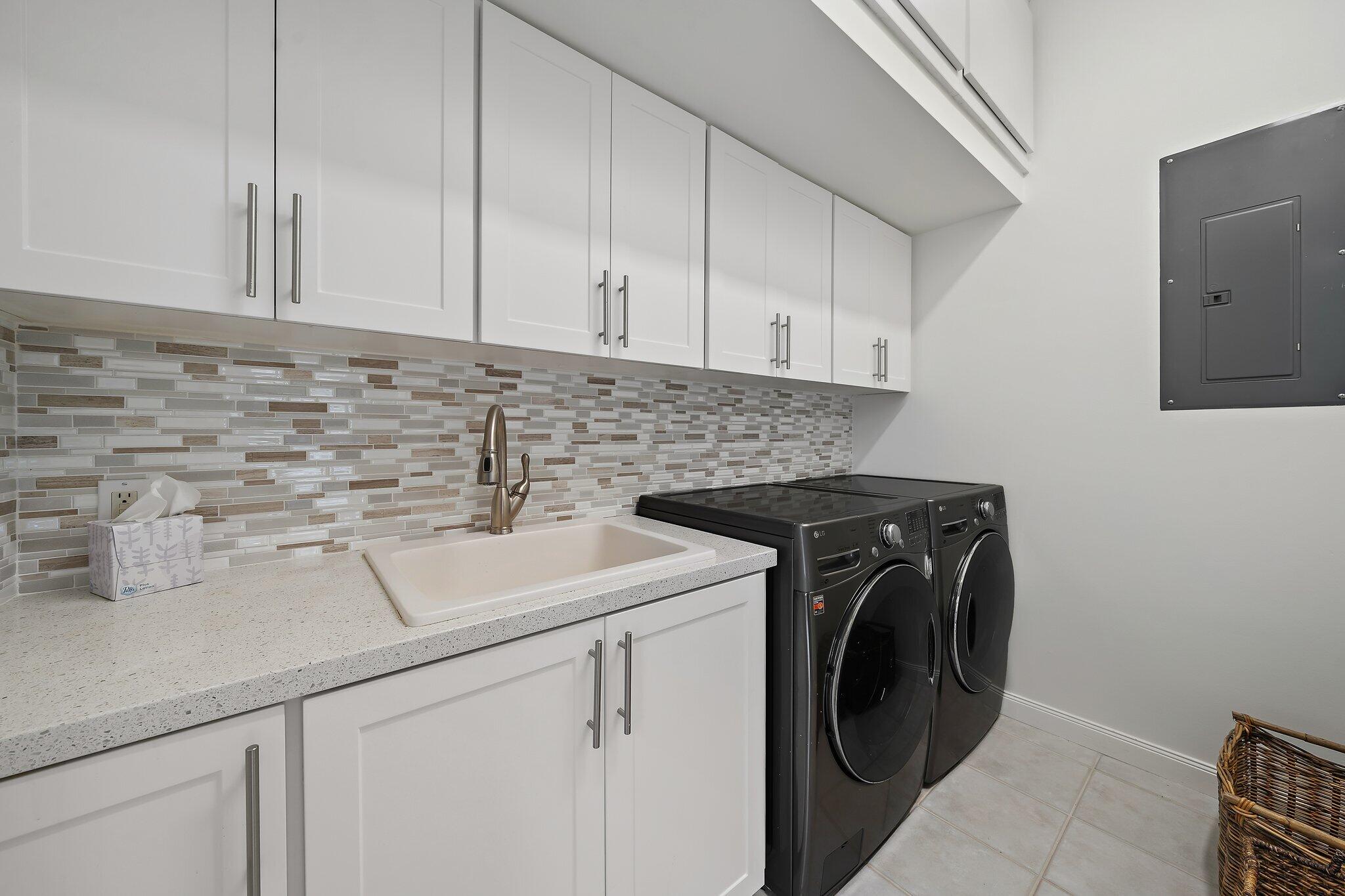 307 Sweet Bay Circle Jupiter, FL 33458 - Photo 17 of 25 307 Sweet Bay A laundry