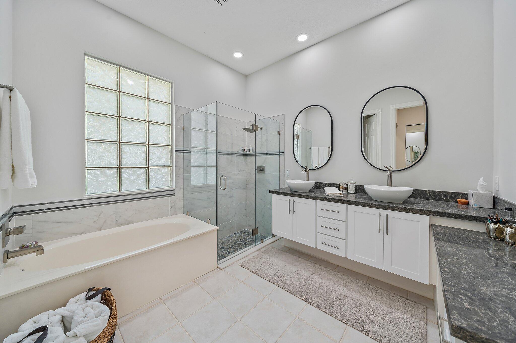 307 Sweet Bay Circle Jupiter, FL 33458 - Photo 20 of 25 307 Sweet Bay A primary bath 1