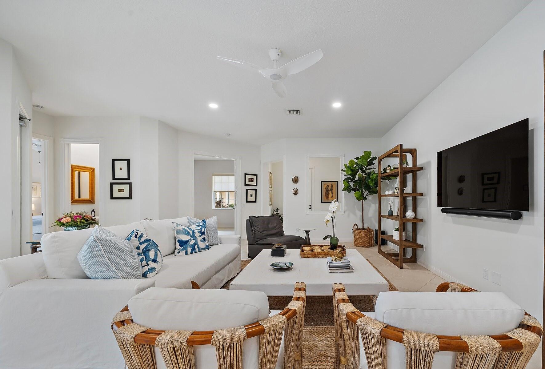 307 Sweet Bay Circle Jupiter, FL 33458 - Photo 5 of 25 307 Sweet Bay A living room 1
