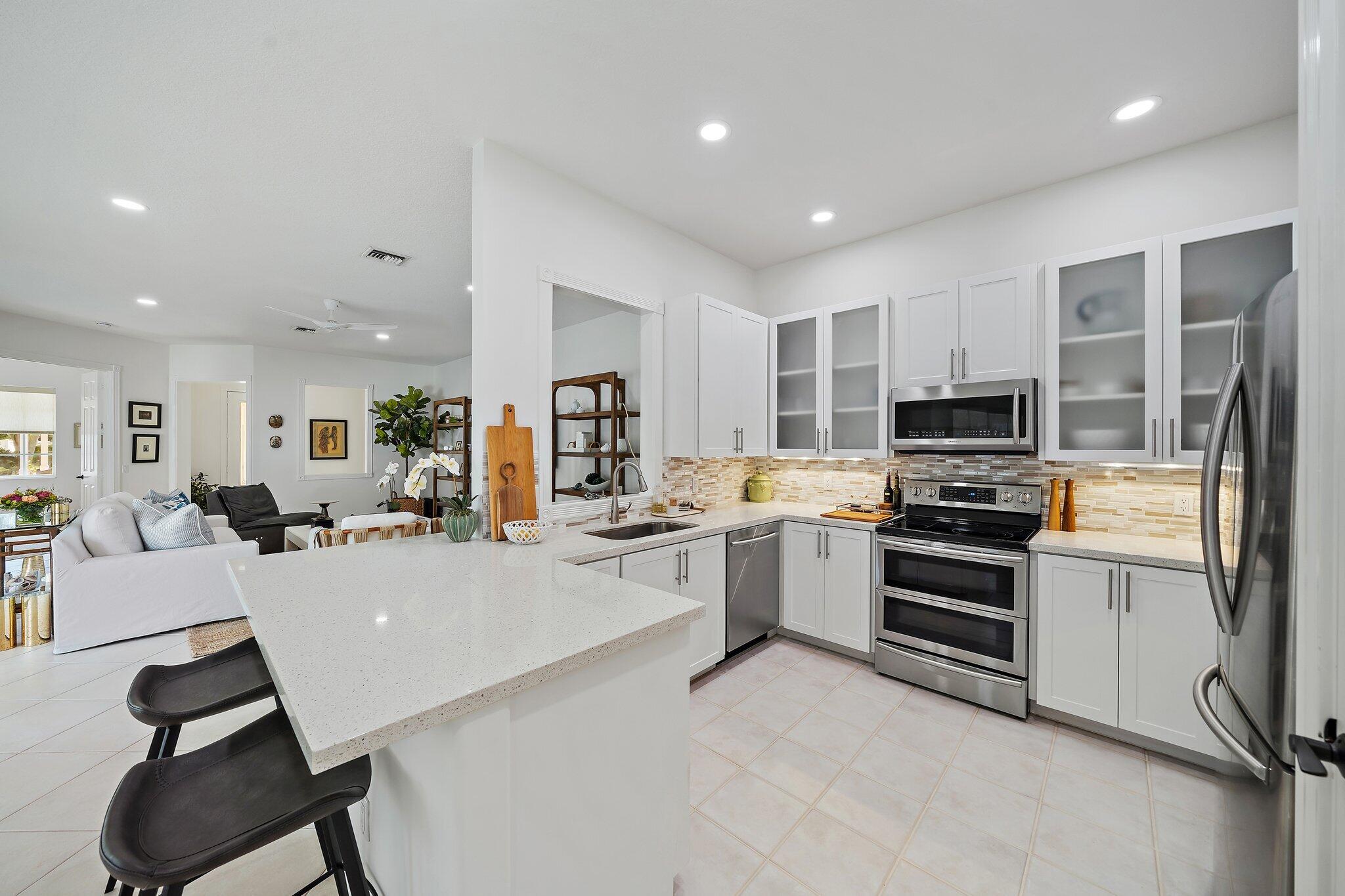 307 Sweet Bay Circle Jupiter, FL 33458 - Photo 8 of 25 307 Sweet Bay A kitchen 2