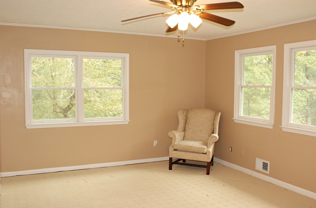 1892 Boxankle Road Forsyth, GA 31029 - Photo 9 of 20 a living room with furniture and window