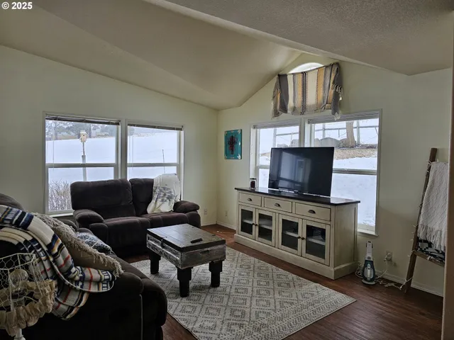 $645,000 | 61687 Lime Quarry Road, Enterprise, OR 97828