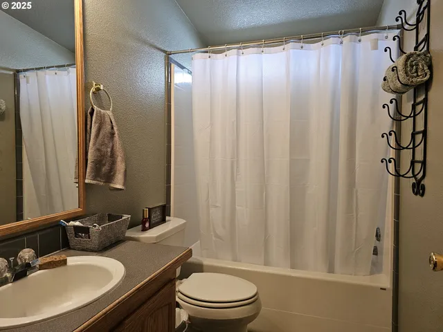 $645,000 | 61687 Lime Quarry Road, Enterprise, OR 97828