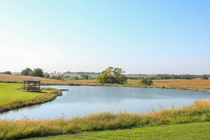 3374 180th Street Homestead, IA 52236 - Photo 4 of 25 Gallery Image 4