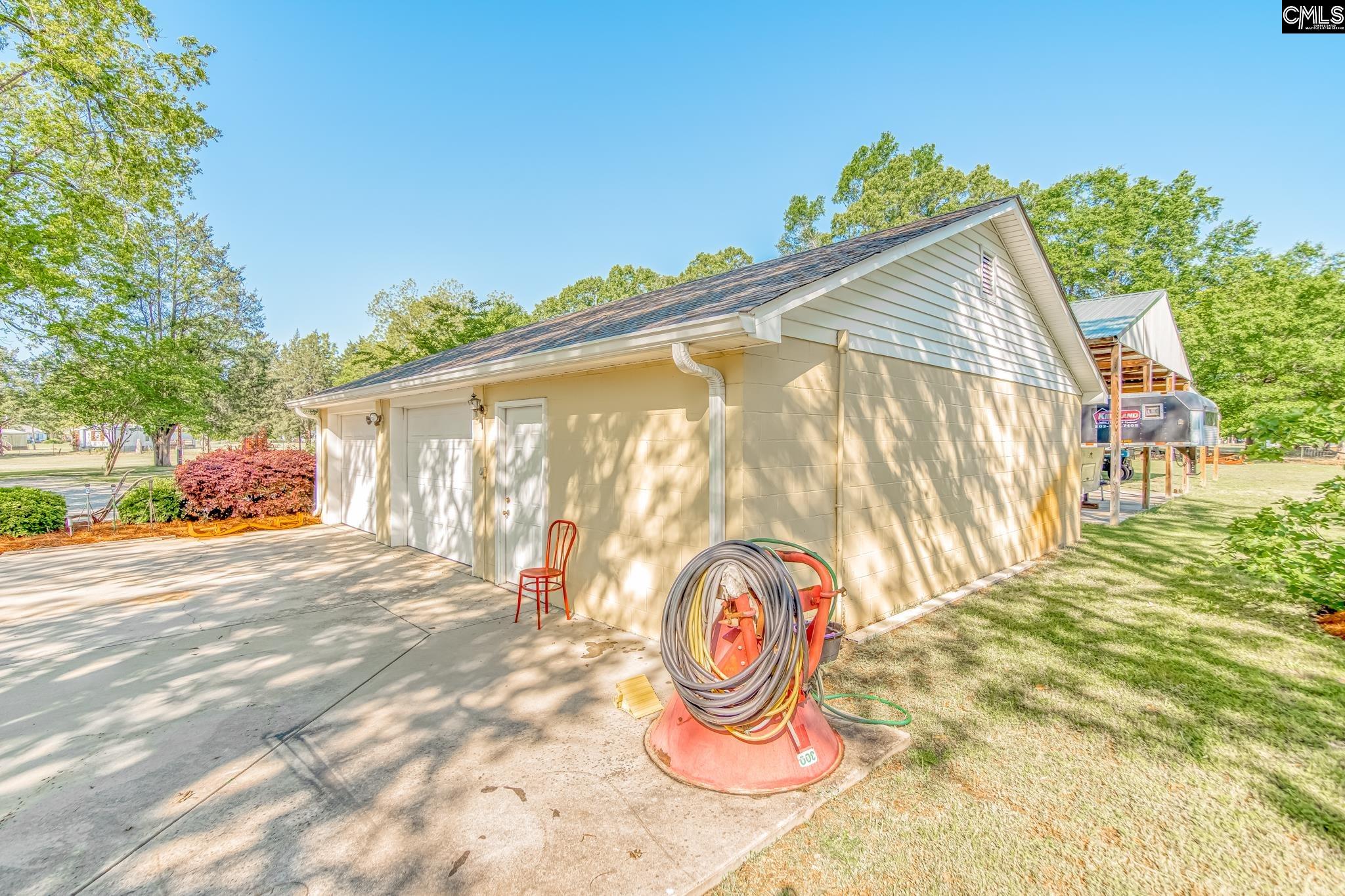232 State Rd S-28-910 Lugoff, SC 29078 - Photo 7 of 53