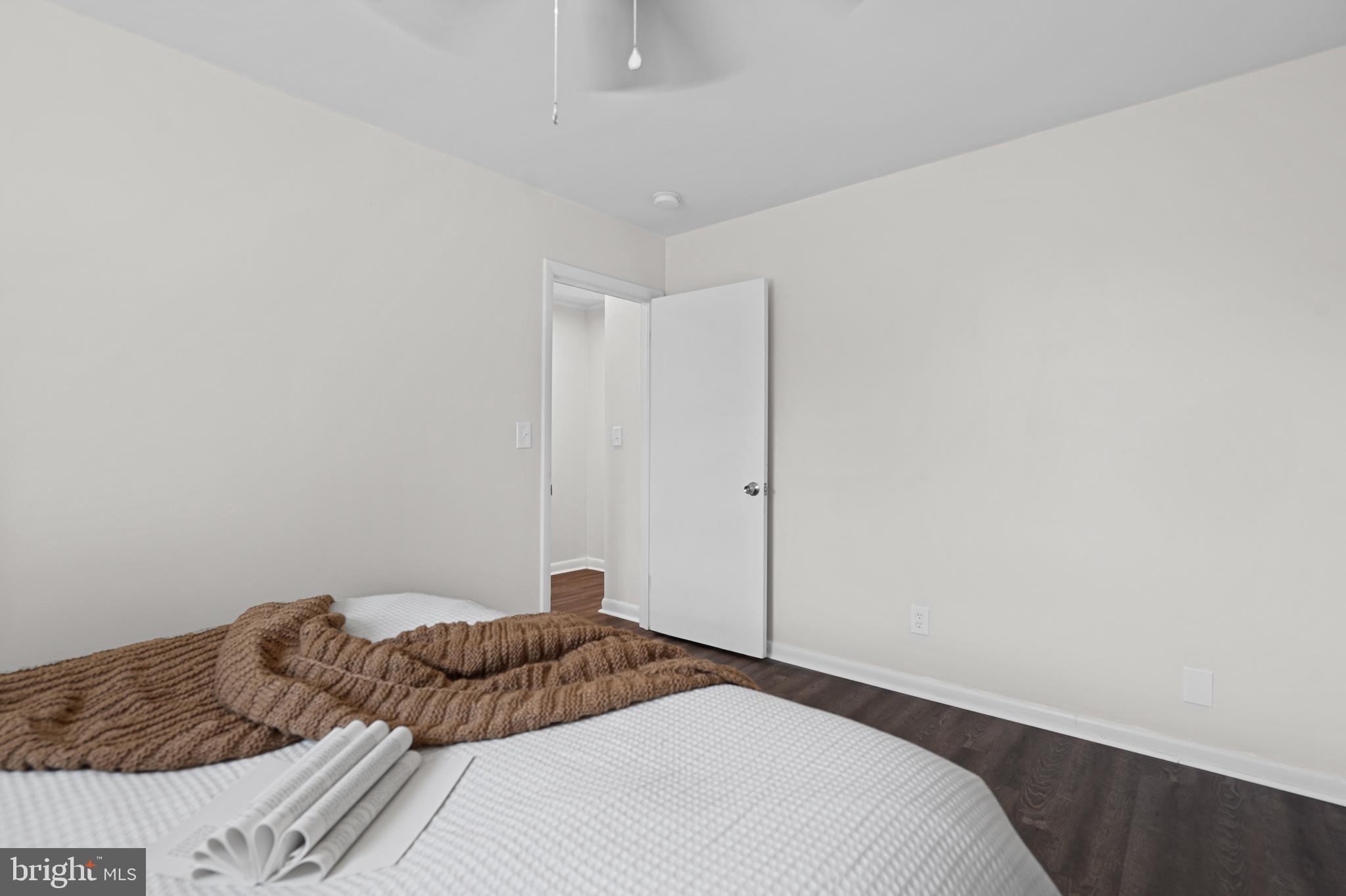 2029 Turkey Point Road Essex, MD 21221 - Photo 23 of 41 Main bedroom 4
