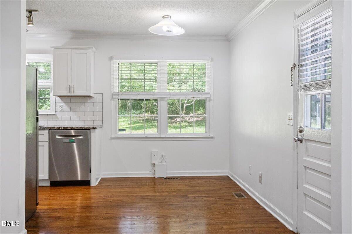 7412 Barberry Court Raleigh, NC 27615 - Photo 13 of 39 Dining Area