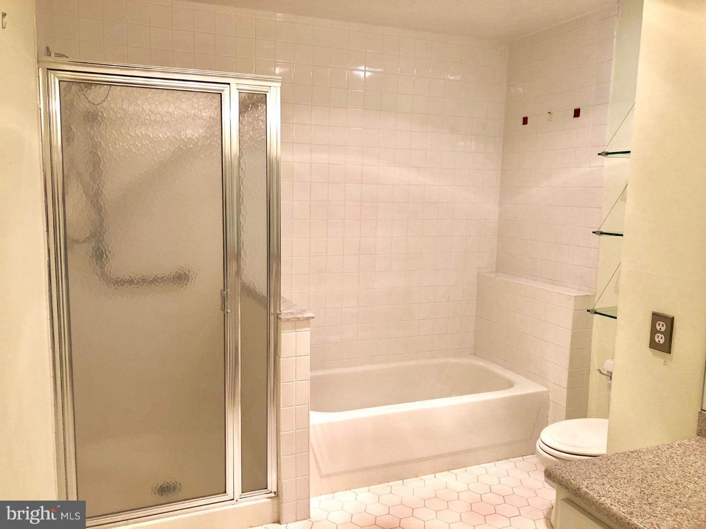 67 Winthrop Road, Unit B Monroe Township, NJ 08831 - Photo 13 of 23 Gallery Image 13