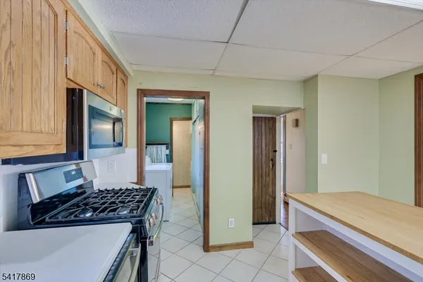 $649,000 | 400 Olive Street, Neshanic Station, NJ 08853