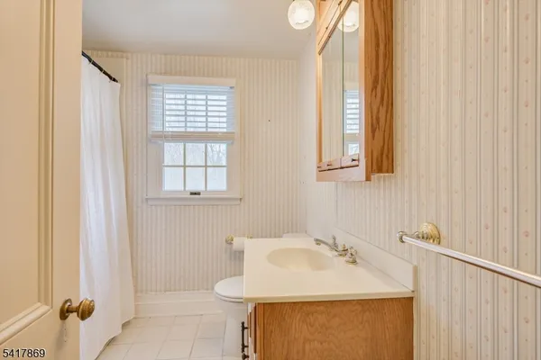 $649,000 | 400 Olive Street, Neshanic Station, NJ 08853