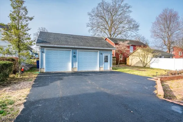 $649,000 | 400 Olive Street, Neshanic Station, NJ 08853