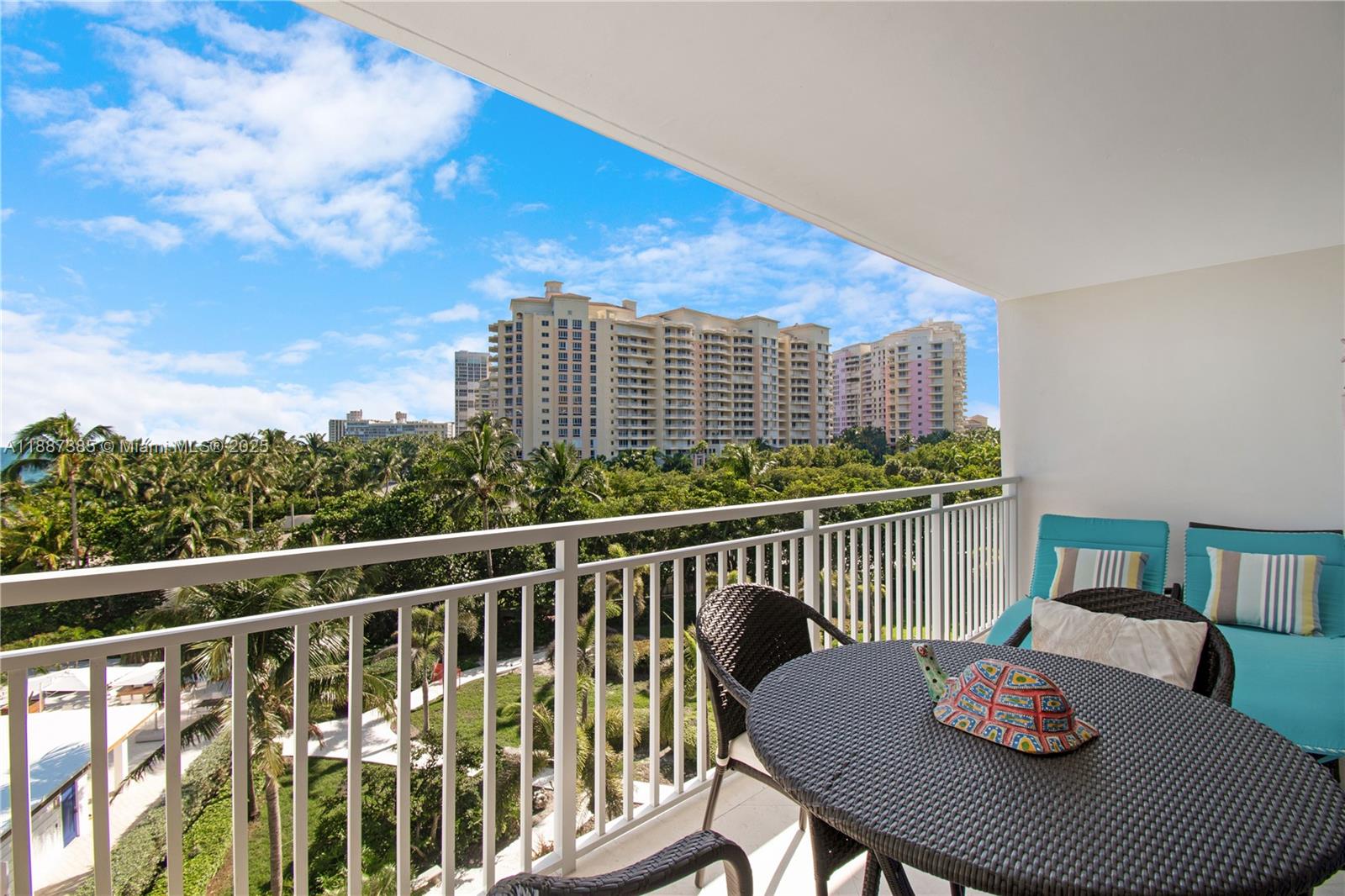 613 Ocean Drive, Unit 6D Key Biscayne, FL 33149 - Photo 7 of 20