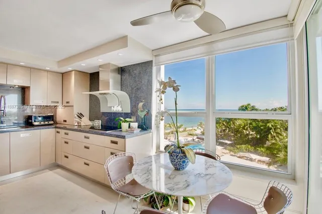 $7,000 | 613 Ocean Drive, Unit 6D, Key Biscayne, FL 33149