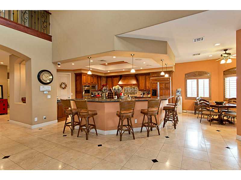 1633 Marbella Ridge Court Las Vegas, NV 89117 - Photo 13 of 31 Kitchen.