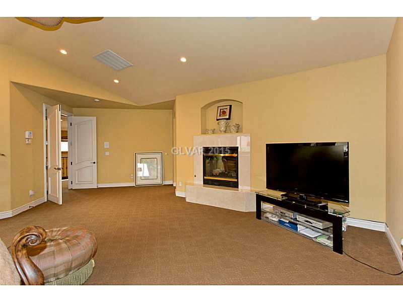 1633 Marbella Ridge Court Las Vegas, NV 89117 - Photo 21 of 31 Master Bedroom.