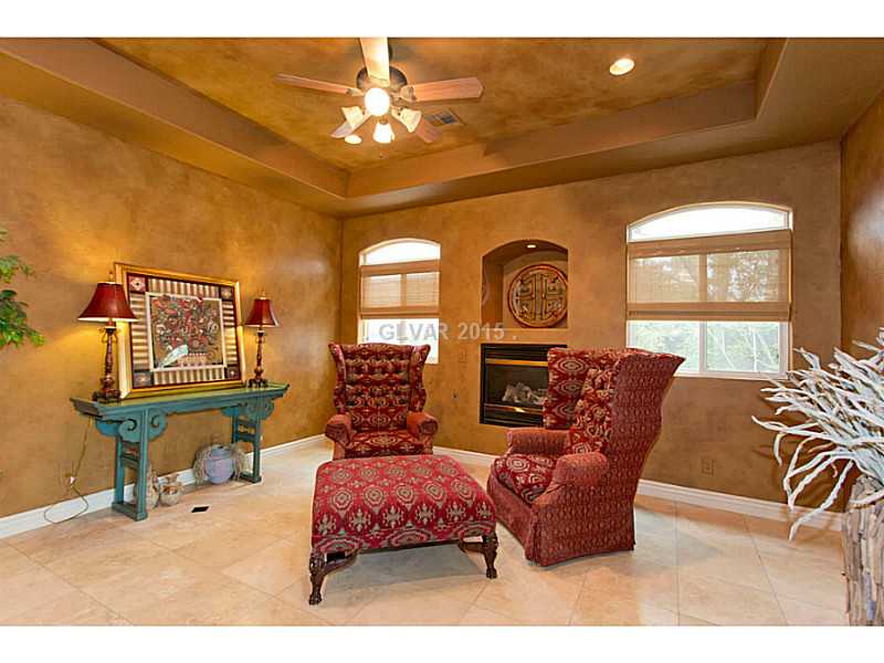 1633 Marbella Ridge Court Las Vegas, NV 89117 - Photo 6 of 31 Living Room.