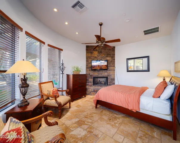 $8,450 | 35982 North Willow Cross Drive, Cave Creek, AZ 85331