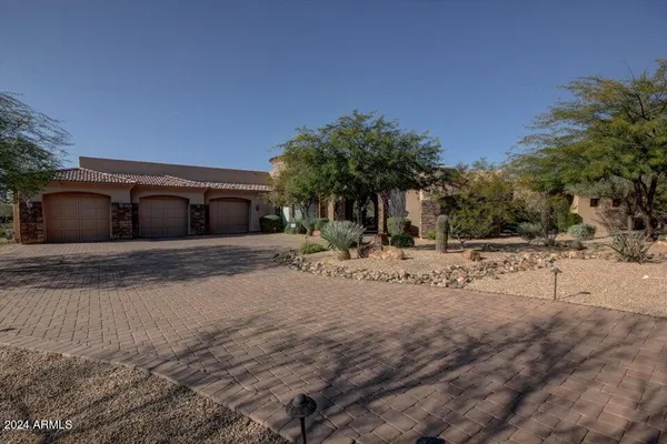 $8,450 | 35982 North Willow Cross Drive, Cave Creek, AZ 85331