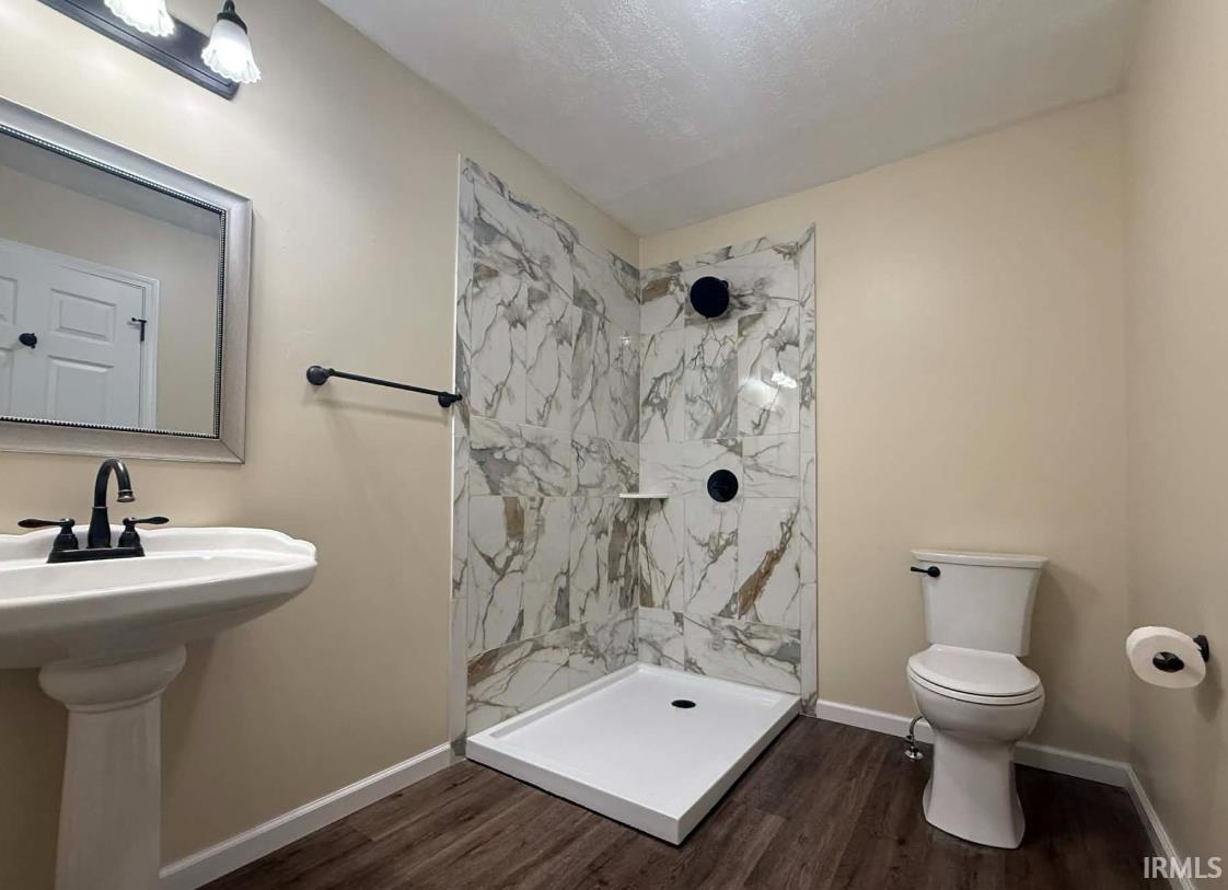 2266 VFW Road Mitchell, IN 47446 - Photo 5 of 11