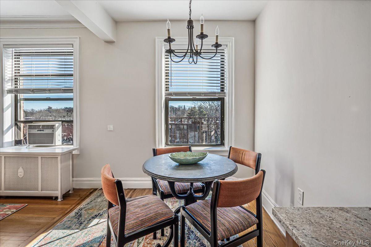 37 Brompton Road, Unit 6D Great Neck, NY 11021 - Photo 8 of 17