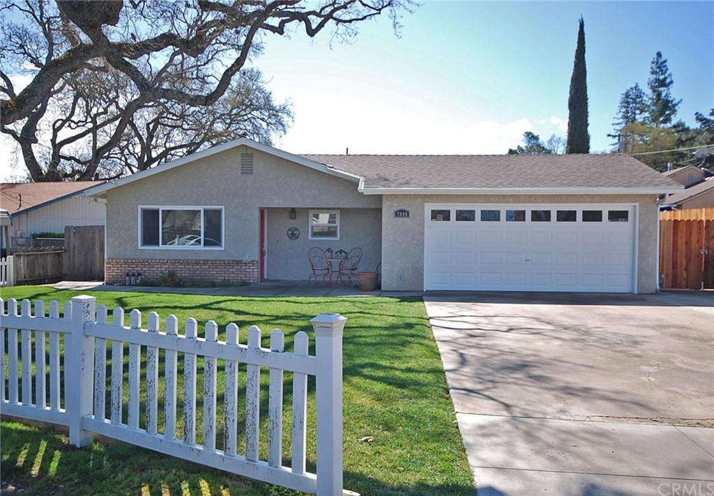 7800 Portola Road Atascadero, CA 93422 - Photo 1 of 1 Westside charmer with white picket fencing.