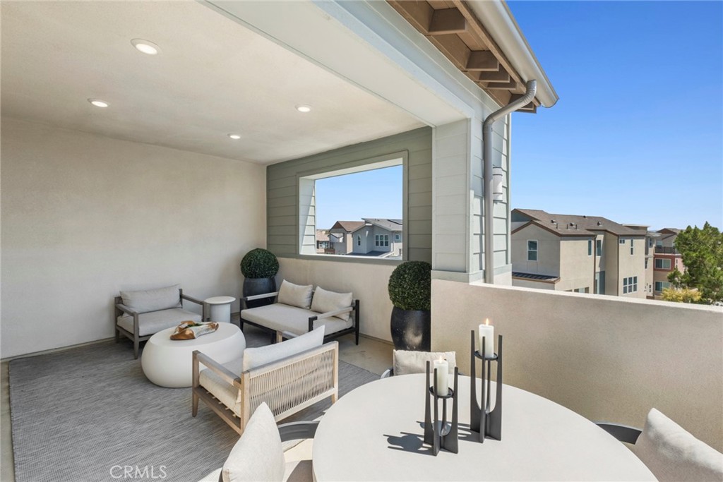 327 Baluster Irvine, CA 92618 - Photo 35 of 75