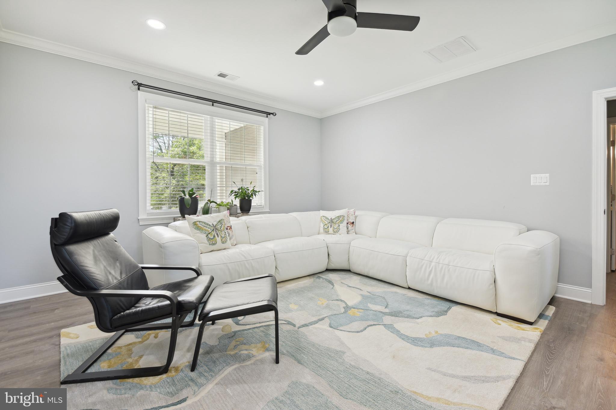 14205 Burning Bush Lane Silver Spring, MD 20906 - Photo 17 of 39