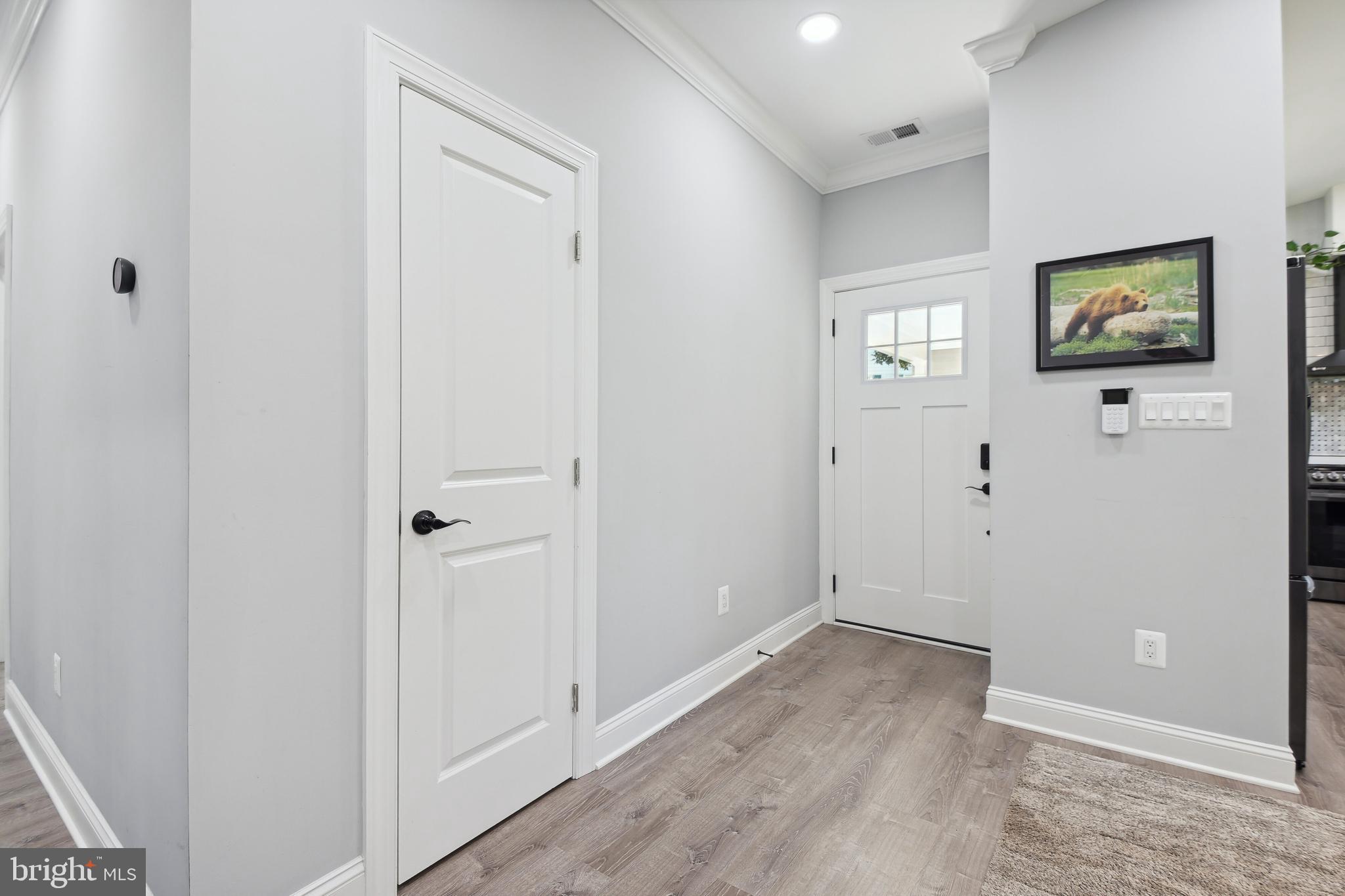 14205 Burning Bush Lane Silver Spring, MD 20906 - Photo 6 of 39