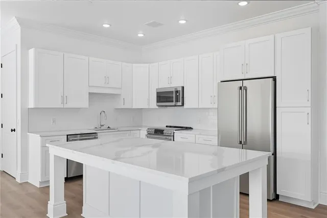 $889,367 | 1 1st Street, Unit 209, Oakmont, PA 15139