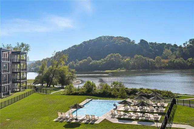 $889,367 | 1 1st Street, Unit 209, Oakmont, PA 15139