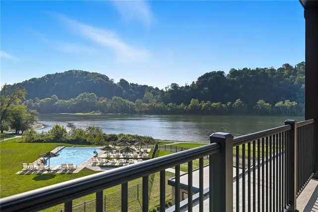 $889,367 | 1 1st Street, Unit 209, Oakmont, PA 15139