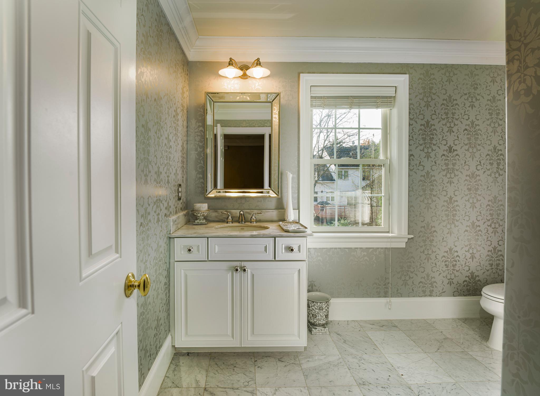 2048 Old Gulph Road Villanova, PA 19085 - Photo 16 of 21
