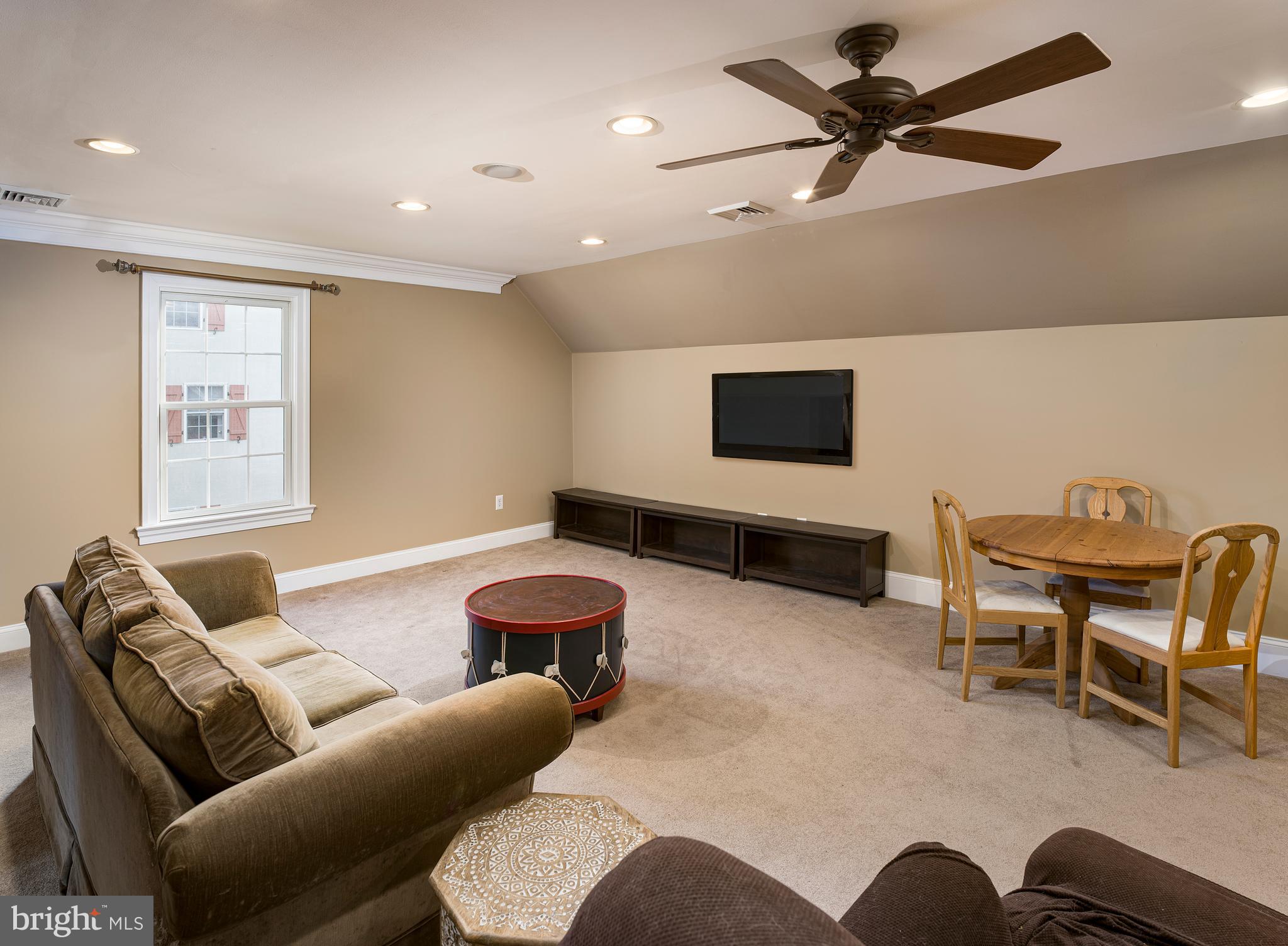 2048 Old Gulph Road Villanova, PA 19085 - Photo 17 of 21