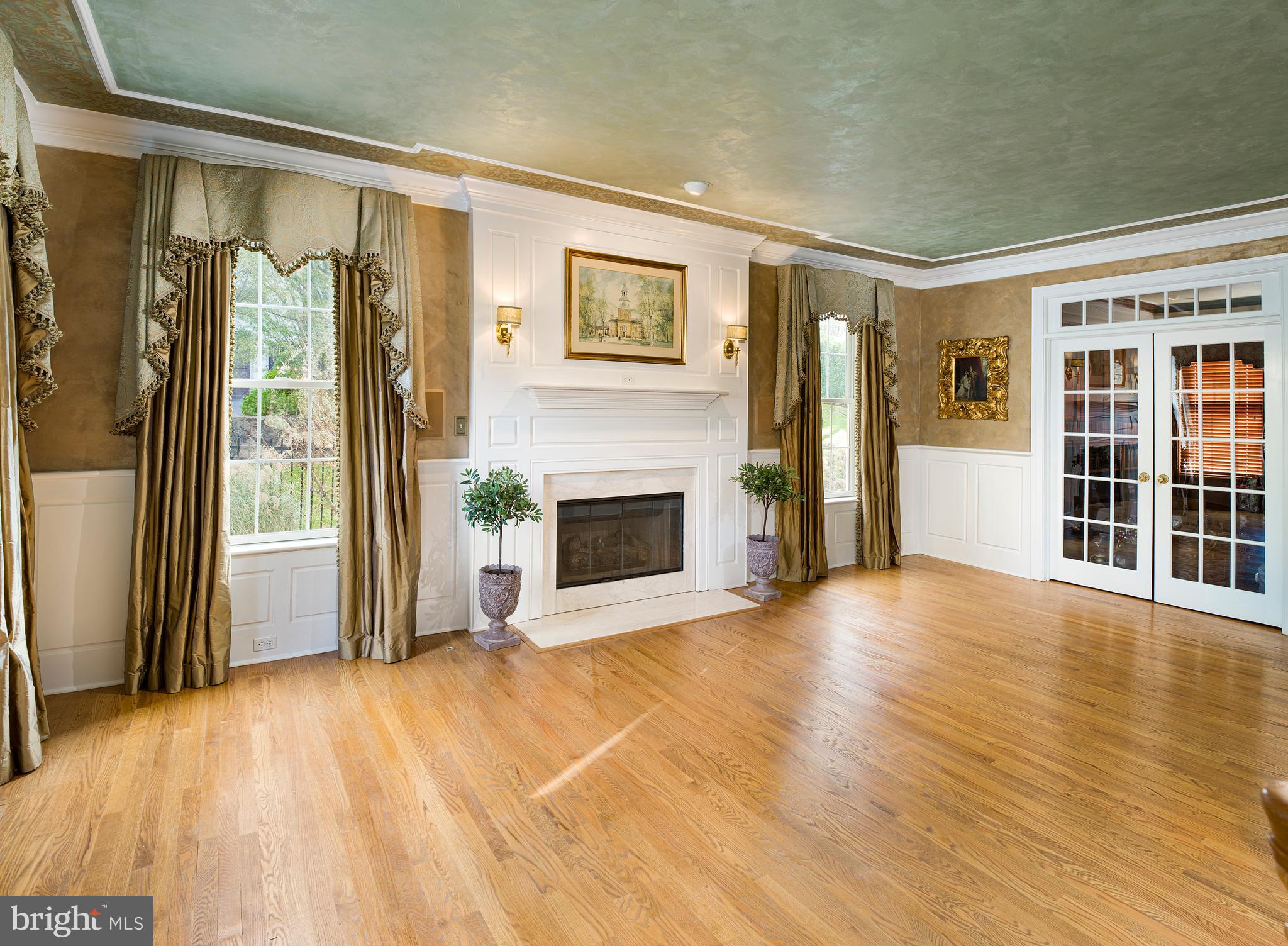 2048 Old Gulph Road Villanova, PA 19085 - Photo 3 of 21