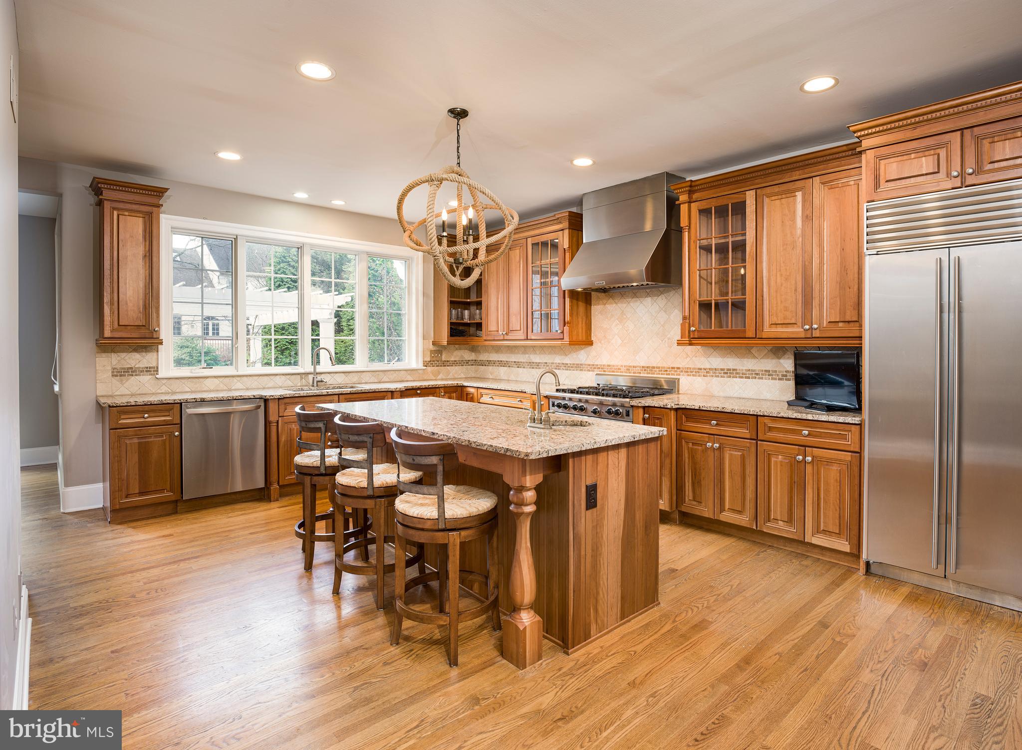 2048 Old Gulph Road Villanova, PA 19085 - Photo 5 of 21