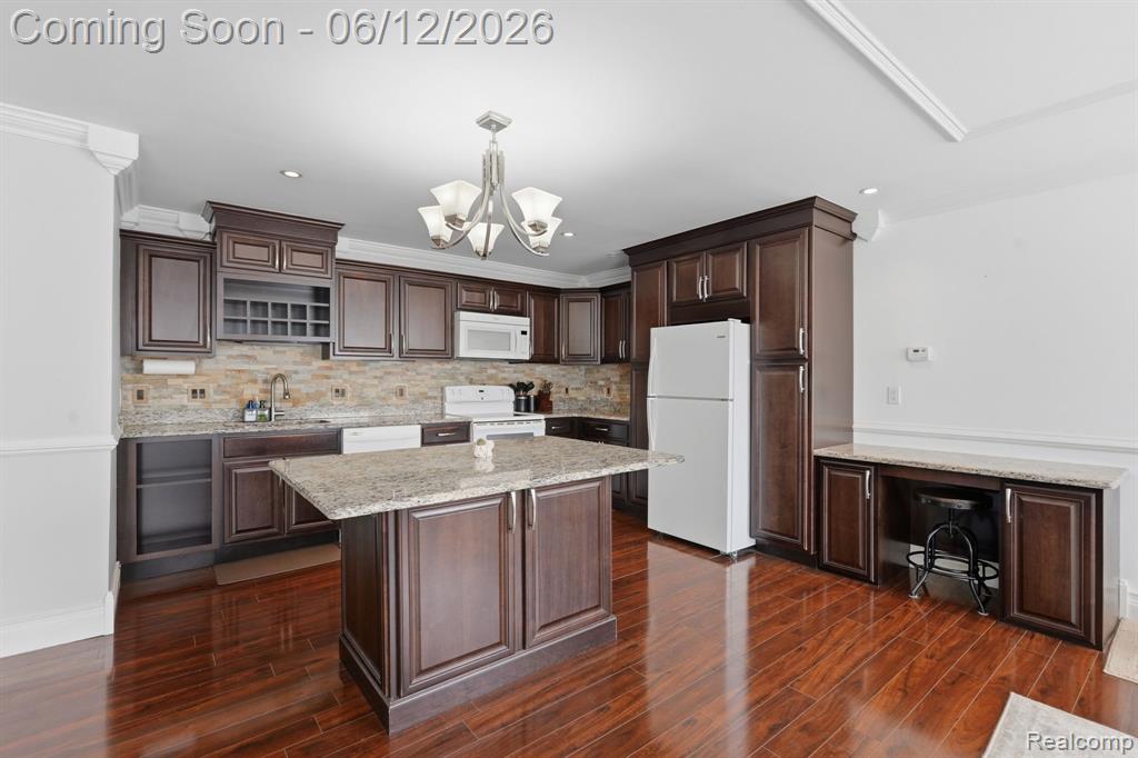 701 West Maple Road Clawson, MI 48017 - Photo 6 of 18