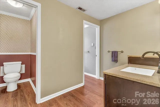 $1,400,000 | 111 Hidden Pond Lane, Asheville, NC 28804