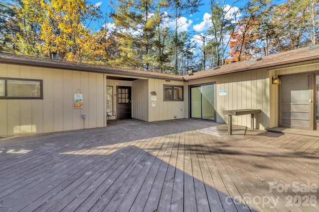 $1,400,000 | 111 Hidden Pond Lane, Asheville, NC 28804